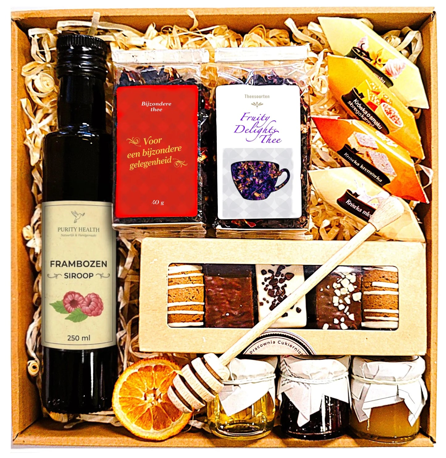 Cadeaupakket met Thee, Siroop, Jam, Honing, Kruidkoekjes en Caramels